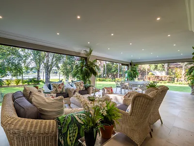 7 Bedroom House For Sale in Pretoria - OeuM.webp