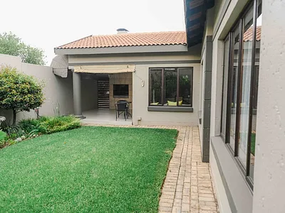 3 Bedroom Townhouse To Rent in Pretoria - img