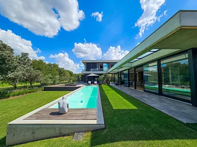 4 Bedroom House For Sale in Pretoria - 6JQa.webp