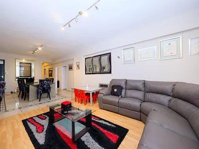 3 Bedroom Apartment For Sale in Johannesburg - RRwM.webp