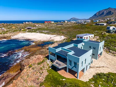 4 Bedroom House For Sale in Bettys Bay - img