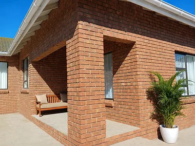 Commercial Property For Sale in Port Elizabeth - img