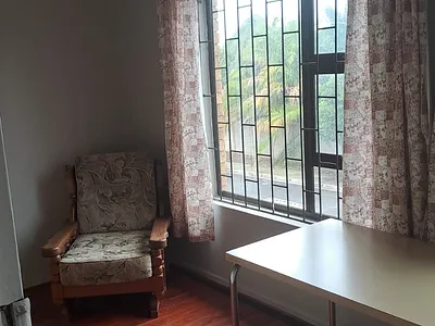1 Bedroom Apartment To Rent in Labiance Estate, Bellville - bed6.webp