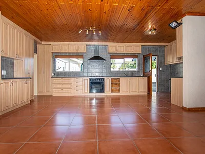 3 Bedroom House For Sale in Brackenfell - sMHP.webp
