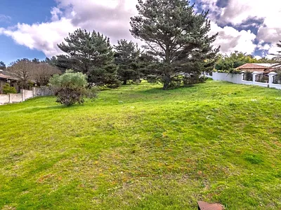 Vacant Land For Sale in Bellville - CKZT.webp