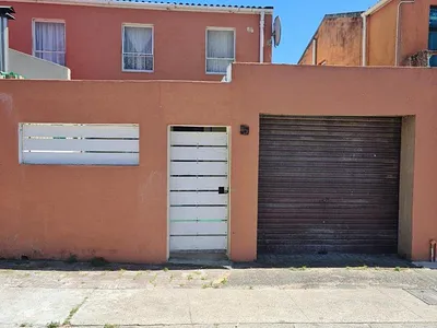 3 Bedroom House For Sale in Mitchells Plain - Q14X.webp