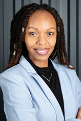 Zama Mthethwa - UerE.webp