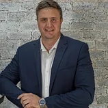 Duan Botes - L0wI.webp