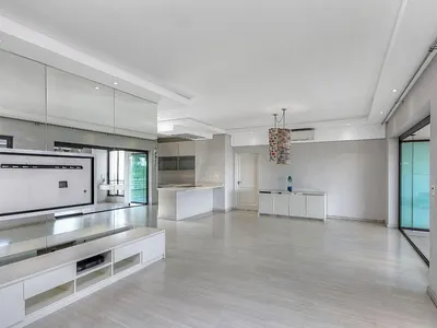 2 Bedroom Apartment For Sale in Sandton - 5XKd.webp