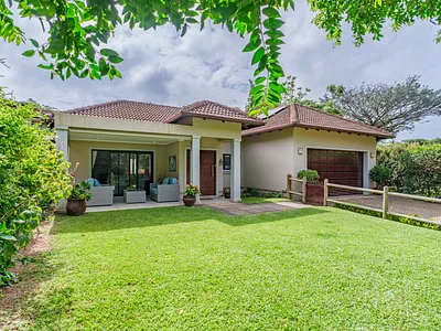 3 Bedroom House For Sale in Ballito - EN4B.webp
