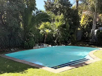 4 Bedroom House For Sale in Sandton - scXU.webp