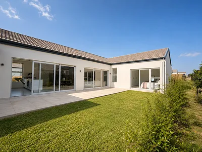 2 Bedroom House To Rent in Ballito - tkCO.webp