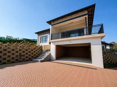 3 Bedroom House For Sale in Ballito - Fkc7.webp