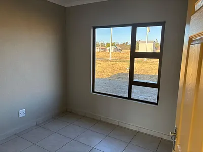 2 Bedroom House For Sale in Boksburg - HtRR.webp