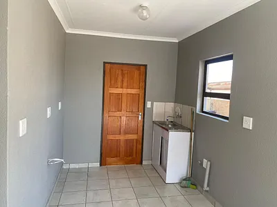 3 Bedroom House For Sale in Boksburg - QZJ9.webp