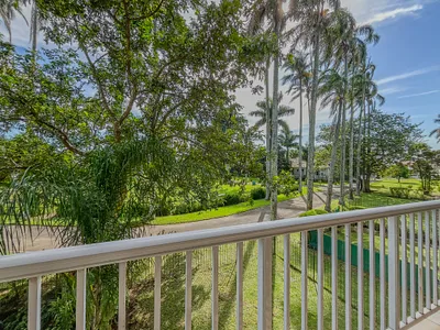 2 Bedroom Apartment For Sale in Ballito - HGq7.webp