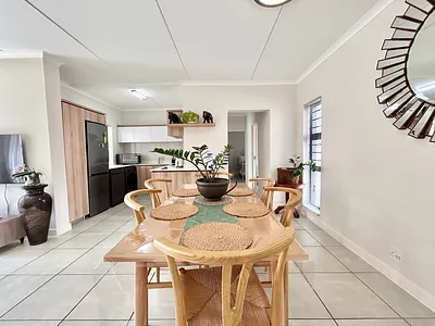 3 Bedroom Apartment For Sale in Ballito - is3s.webp