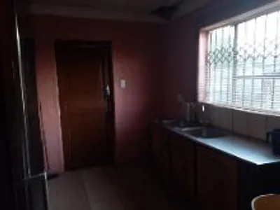 3 Bedroom House For Sale in Soshanguve - K9ay.webp