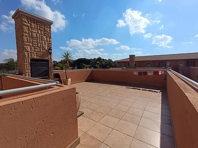 3 Bedroom Townhouse For Sale in Kempton Park - 1dGV.webp