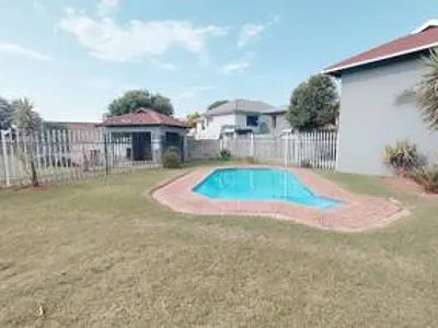 2 Bedroom Townhouse For Sale in Kempton Park - MI4H.webp