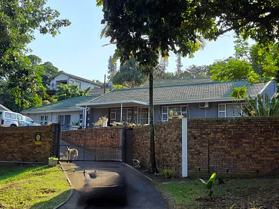 3 Bedroom House For Sale in Tongaat - zoO3.webp