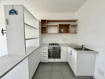 0.5 Bedroom Apartment For Sale in Ballito - Pfcn.webp