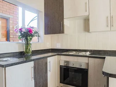 3 Bedroom Apartment For Sale in Kempton Park - XeFa.webp