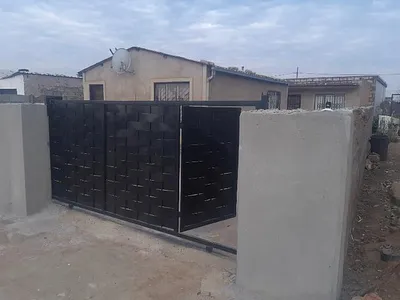 5 Bedroom House For Sale in Benoni - fbzL.webp