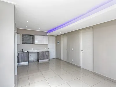 2 Bedroom Apartment To Rent in Sandton - 6KXl.webp