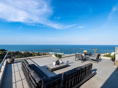 4 Bedroom Apartment For Sale in Ballito - gGxg.webp