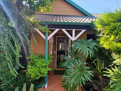 4 Bedroom House For Sale in Benoni - PZFB.webp