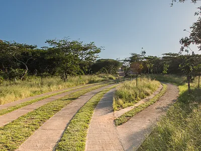 Vacant Land For Sale in Ballito - FpjM.webp