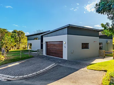 4 Bedroom House For Sale in Ballito - CmpB.webp