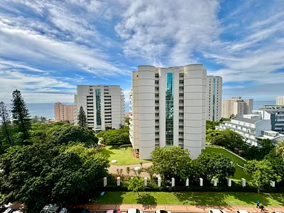 2 Bedroom Apartment For Sale in Umhlanga - 75ux.webp