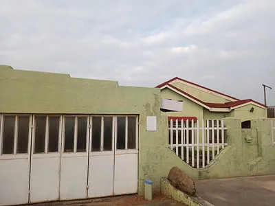 9 Bedroom House For Sale in Kempton Park - zbRN.webp