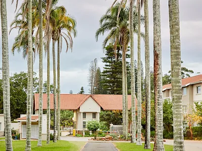 3 Bedroom Apartment To Rent in Ballito - Emf0.webp