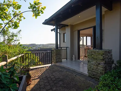 4 Bedroom House For Sale in Ballito - F6hX.webp