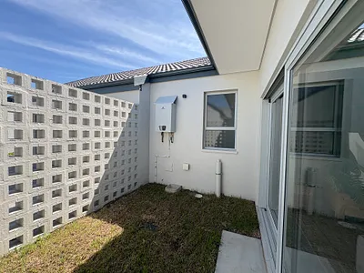 3 Bedroom Townhouse To Rent in Ballito - 7Afw.webp