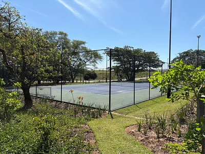 3 Bedroom Townhouse To Rent in Ballito - w9V5.webp