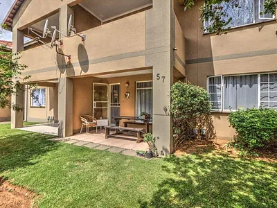 2 Bedroom Apartment For Sale in Kempton Park - 3dmH.webp