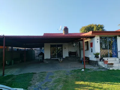 3 Bedroom House For Sale in Kempton Park - YwO8.webp