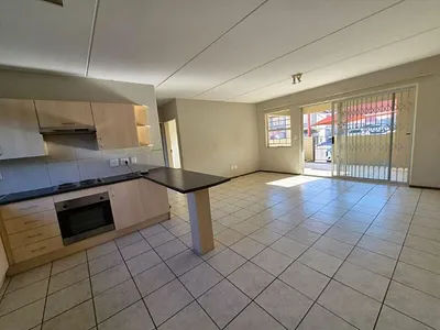 2 Bedroom Townhouse For Sale in Benoni - CYmX.webp