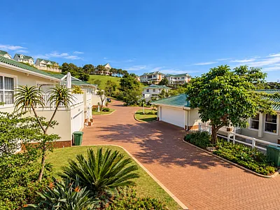 3 Bedroom Apartment For Sale in Mount Edgecombe - TiHi.webp