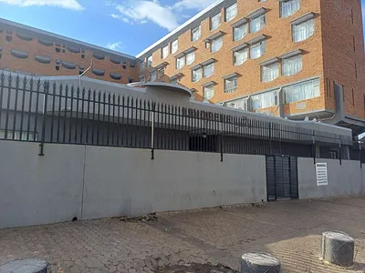 1 Bedroom Apartment For Sale in Kempton Park - Yrky.webp