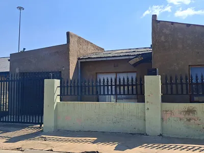 6 Bedroom House For Sale in Brakpan - AJsO.webp