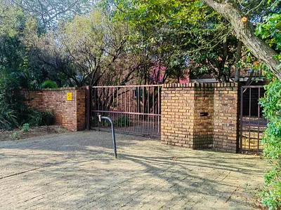 4 Bedroom House To Rent in Kempton Park - img
