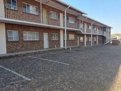 2 Bedroom Apartment For Sale in Kempton Park - 1jun.webp