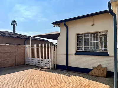 3 Bedroom House For Sale in Brakpan - aCK4.webp