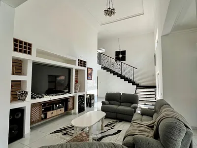 5 Bedroom House For Sale in Brakpan - ecc5.webp