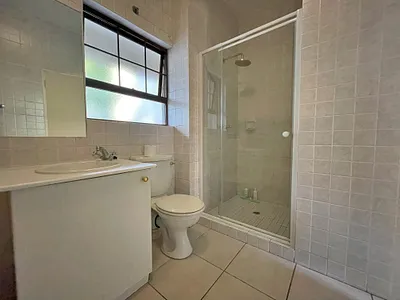 0.5 Bedroom Apartment To Rent in Sandton - u7hQ.webp